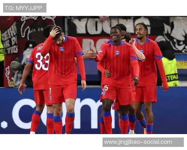 中超赛场惊现大逆转利物浦狂胜拜仁引发热议与分析